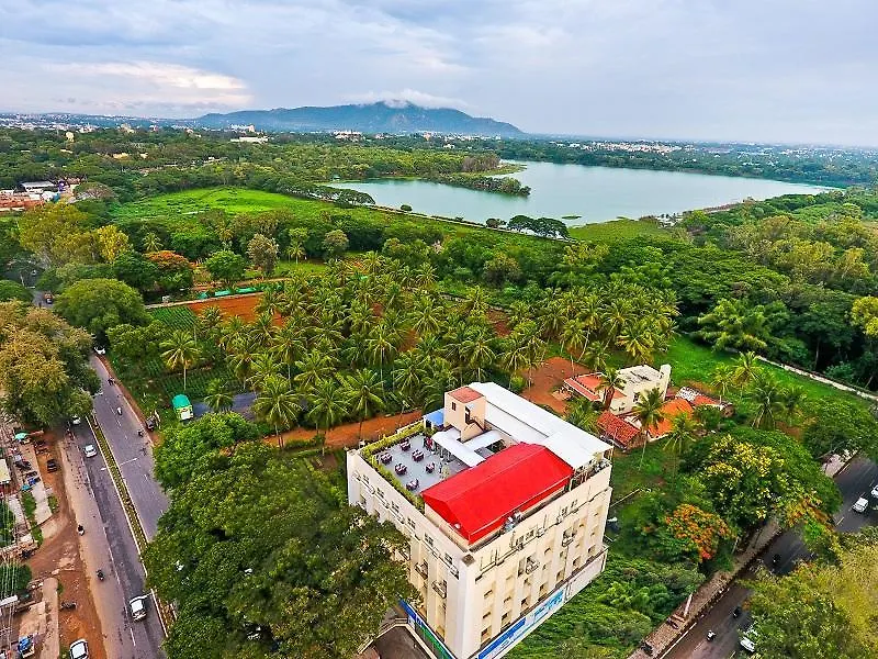 Hotel Casa Clarks Inn Mysore