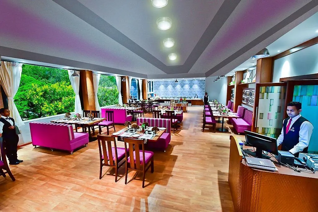 Casa Clarks Inn Mysore